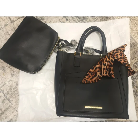 🆕️ NWT! Steve Madden Black Purse with Leopard Scarf & Matching Makeup Bag - Picture 2 of 14